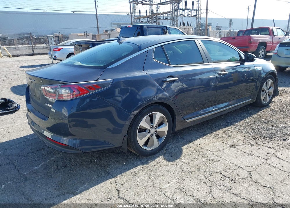 2015 KIA OPTIMA HYBRID VIN: KNAGN4AD3F5084171