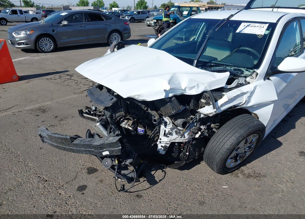 2017 HYUNDAI ACCENT VIN: KMHCT5AEXHU350344