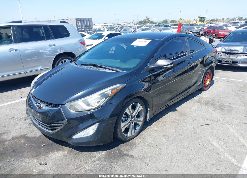 2014 HYUNDAI ELANTRA VIN: KMHDH6AH4EU025271