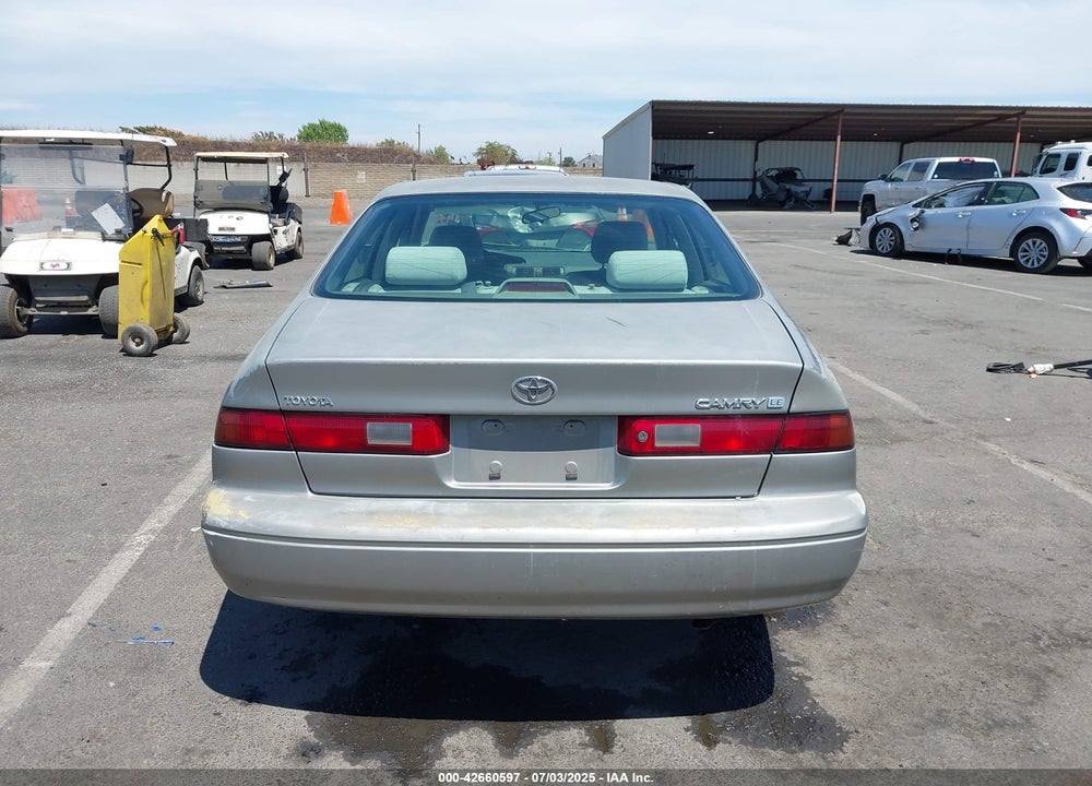 1999 TOYOTA CAMRY VIN: JT2BG28K7X0318867