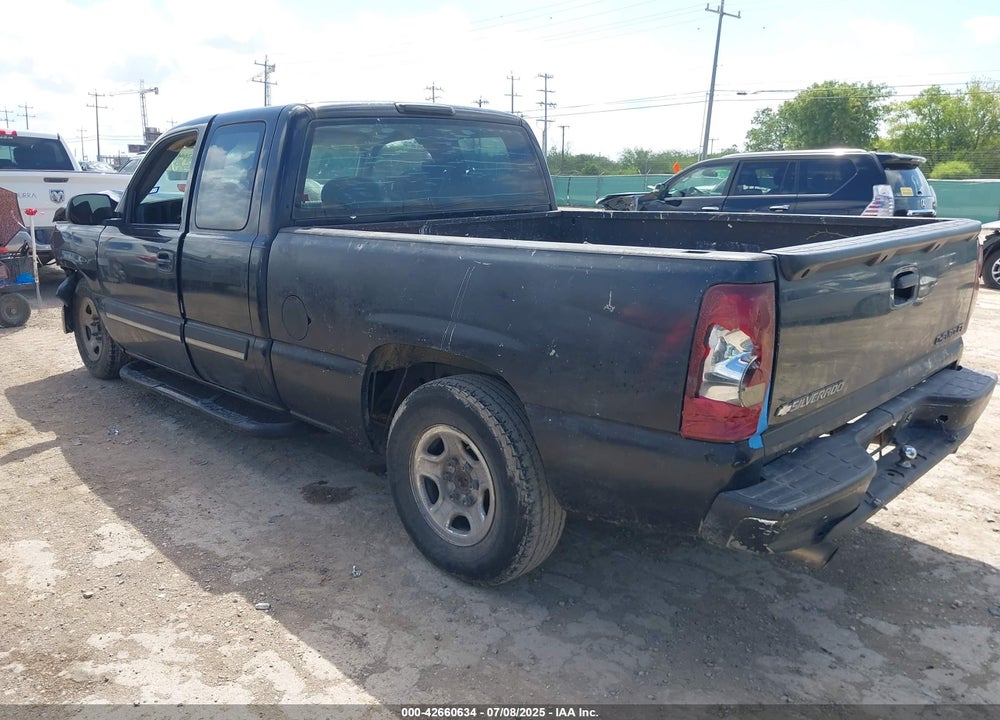 2003 CHEVROLET SILVERADO 1500 LS VIN: 2GCEC19VX31231336