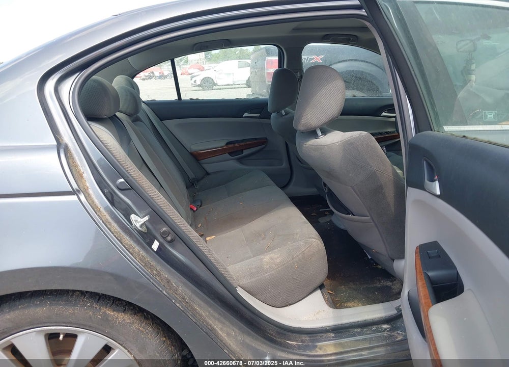 2012 HONDA ACCORD VIN: 1HGCP2F70CA194389