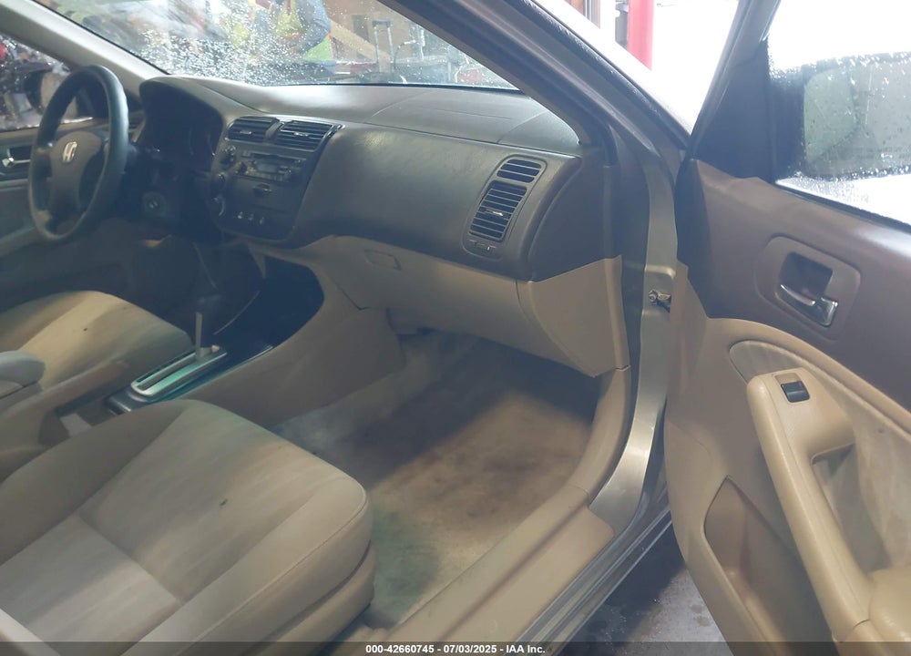 2005 HONDA CIVIC LX VIN: 1HGES16585L030489