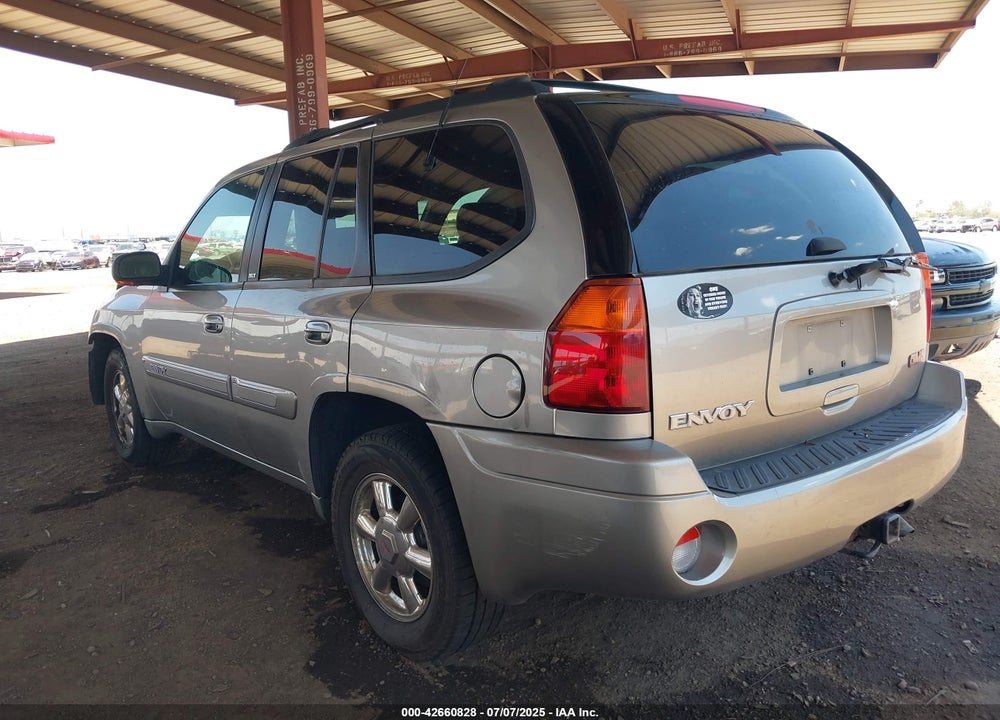2002 GMC ENVOY SLT VIN: 1GKDT13S822410875