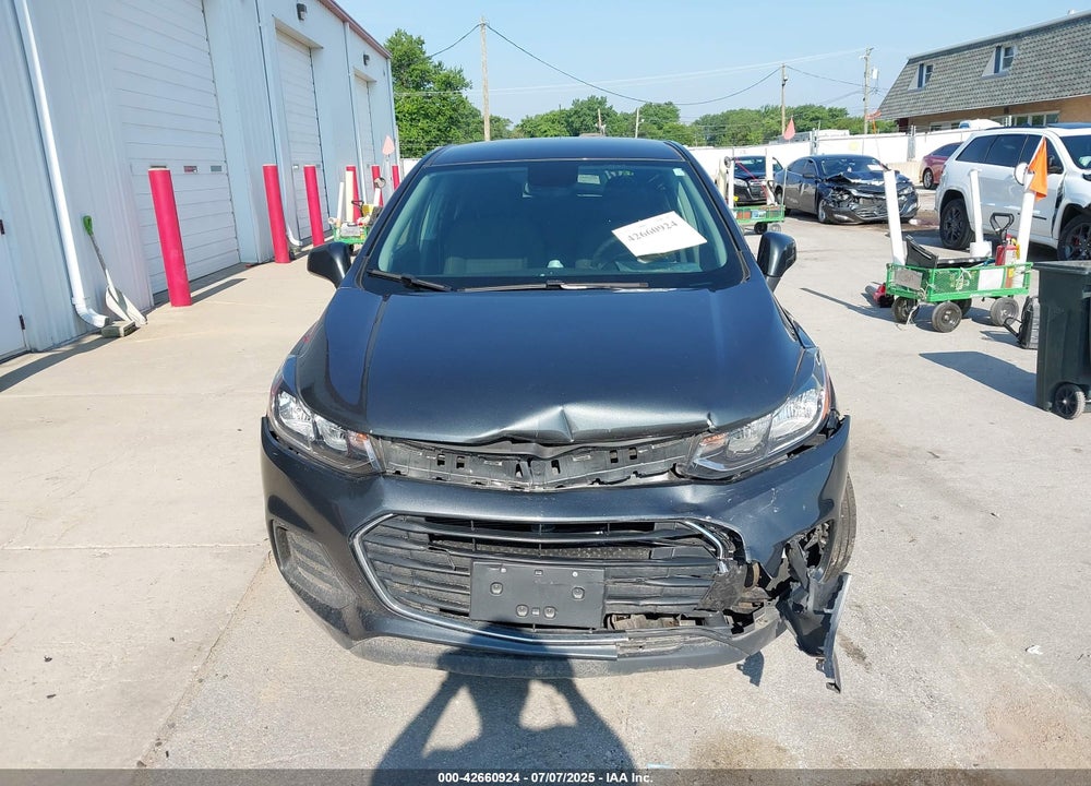 2019 CHEVROLET TRAX VIN: 3GNCJKSB2KL394893