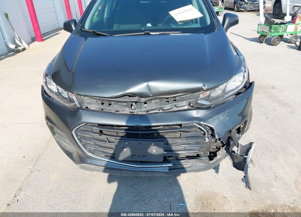 2019 CHEVROLET TRAX VIN: 3GNCJKSB2KL394893
