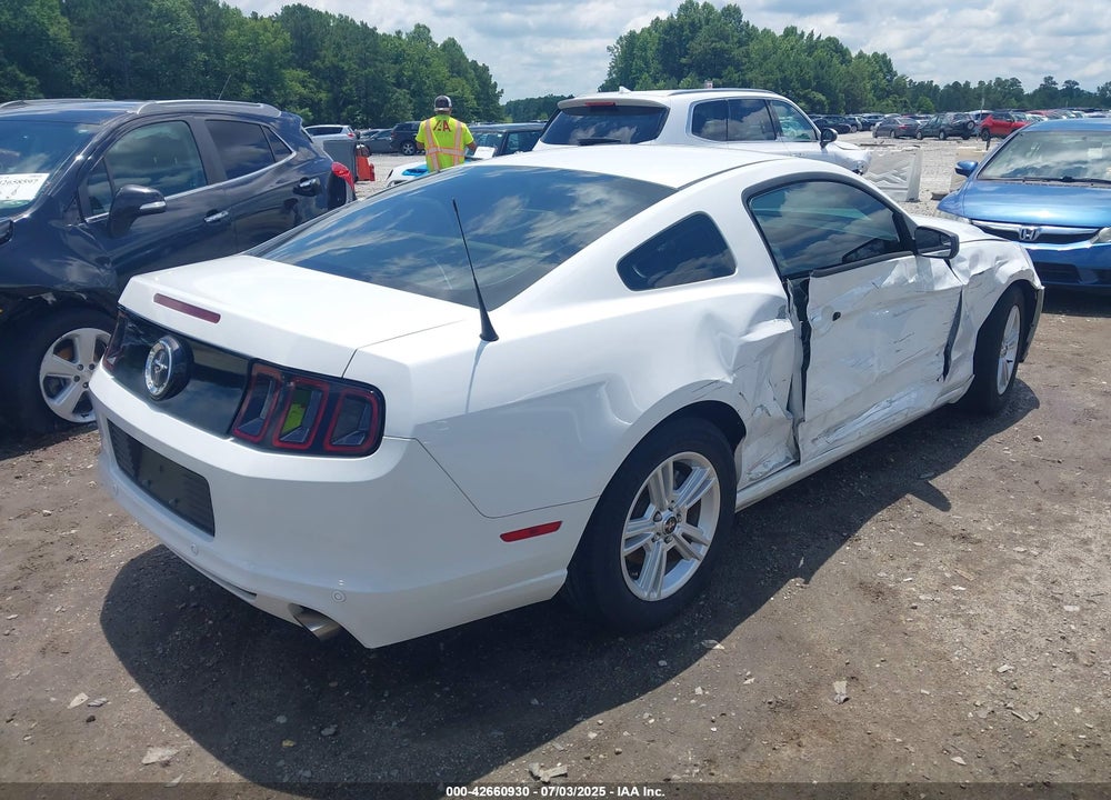 2014 FORD MUSTANG VIN: 1ZVBP8AM8E5253563