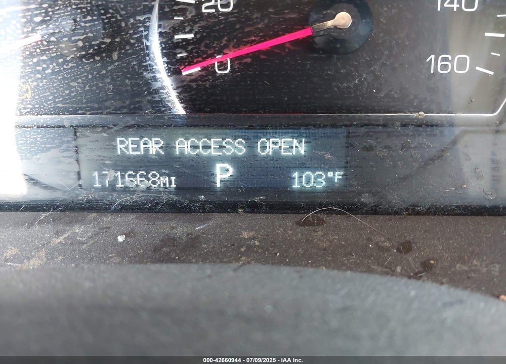 2007 CADILLAC SRX V8 VIN: 1GYEE63AX70155187