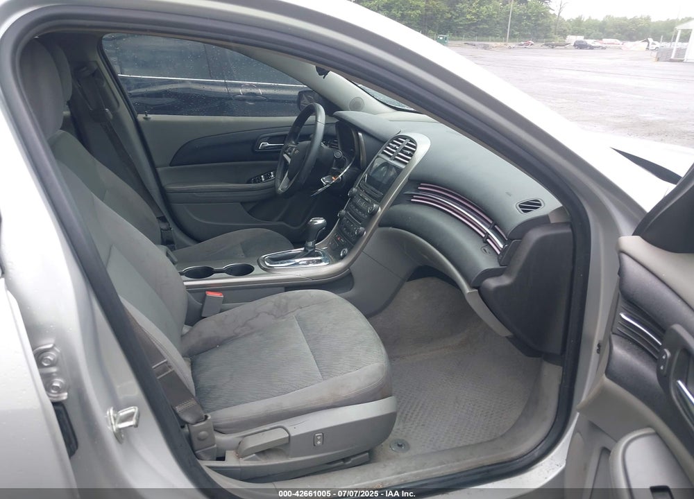 2013 CHEVROLET MALIBU VIN: 1G11B5SA8DF232598