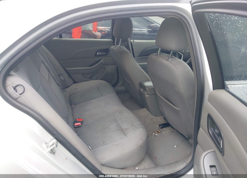 2013 CHEVROLET MALIBU VIN: 1G11B5SA8DF232598