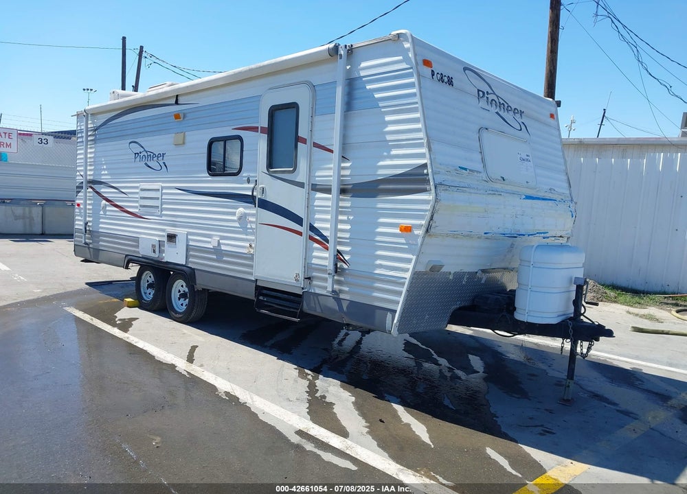 2009 PIONEER --- VIN: 3EB110D2683200701