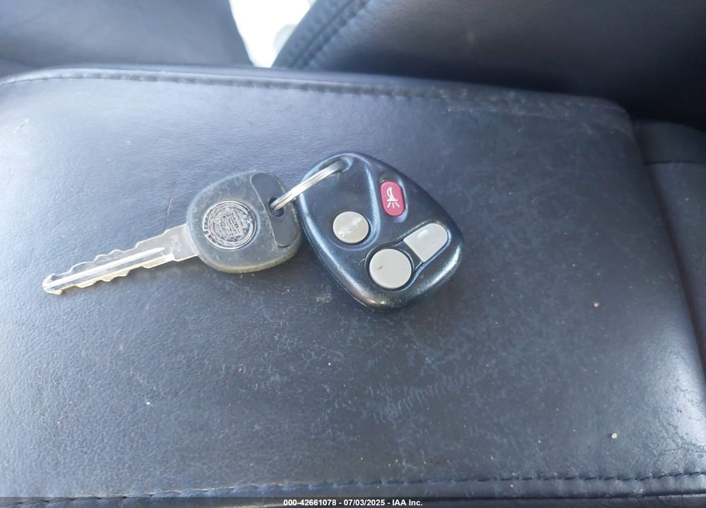 2007 CADILLAC CTS VIN: 1G6DM57T270108183