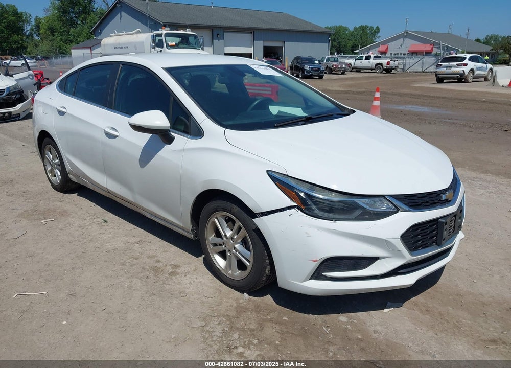 2017 CHEVROLET CRUZE LT AUTO VIN: 1G1BE5SM0H7225845