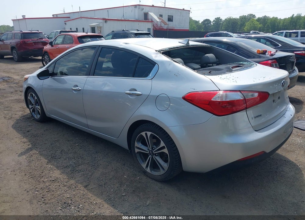 2015 KIA FORTE VIN: KNAFZ4A89F5283535