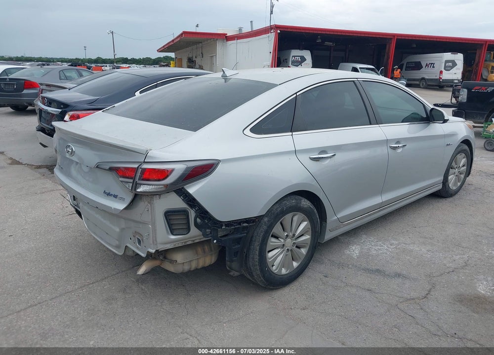 2016 HYUNDAI SONATA HYBRID SE VIN: KMHE24L16GA009247