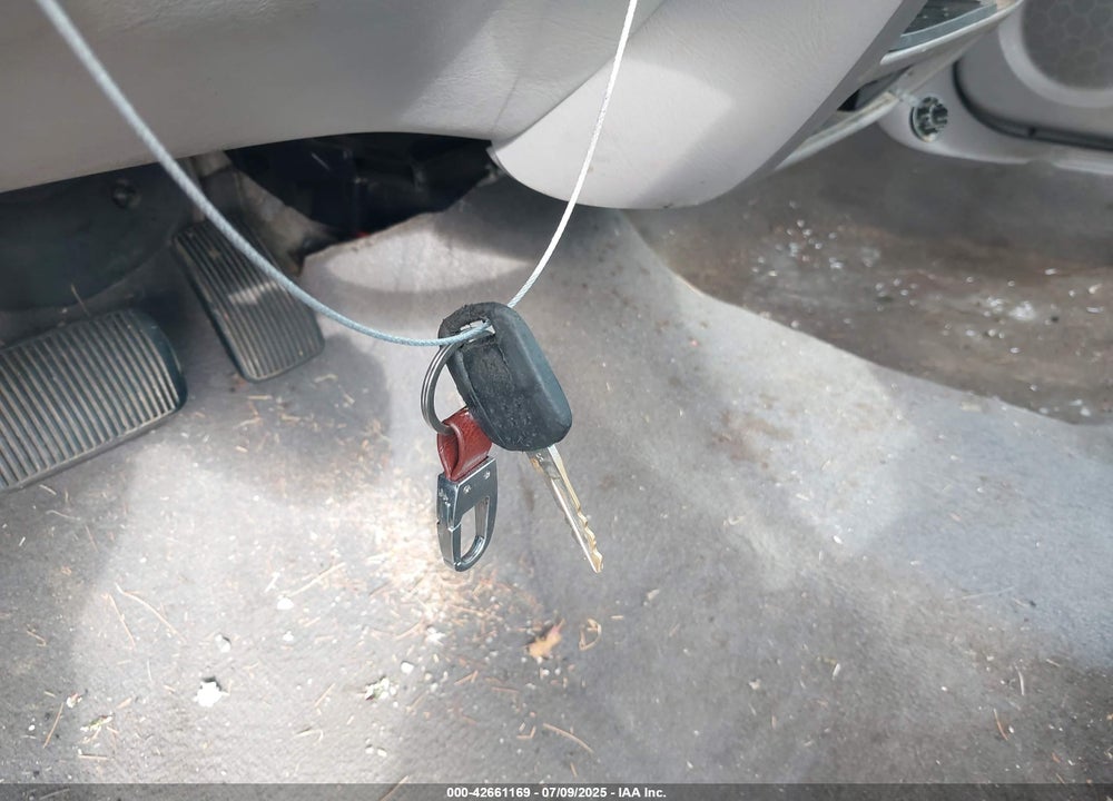 2004 MERCURY SABLE GS VIN: 1MEFM50U94G606861