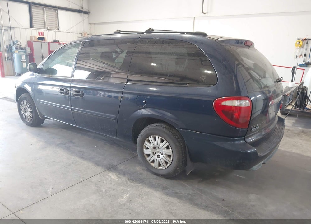 2006 CHRYSLER TOWN & COUNTRY LX VIN: 2A4GP44R06R697639