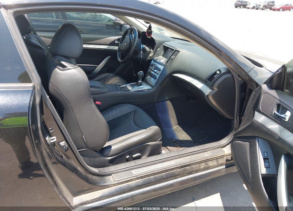 2014 INFINITI Q60 VIN: JN1CV6EL3EM130667