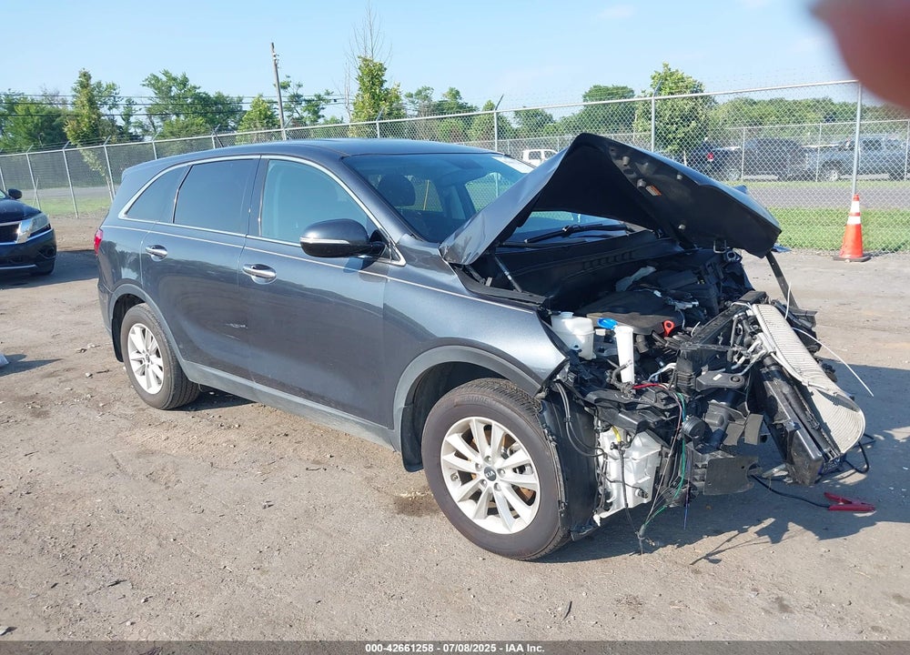 2020 KIA SORENTO 2.4L LX VIN: 5XYPG4A38LG685955