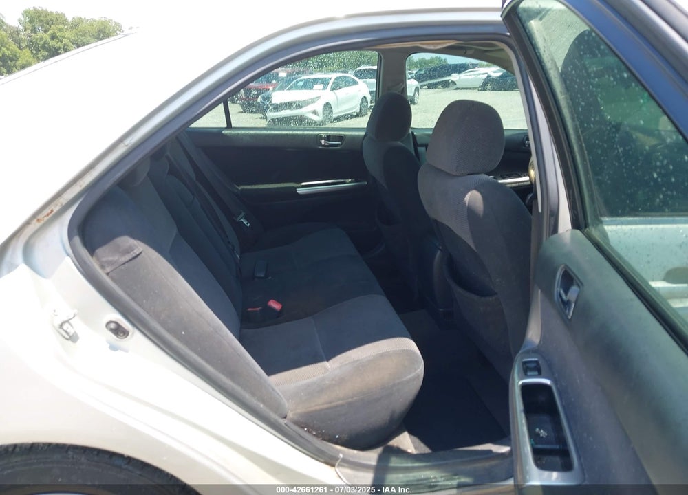 2005 TOYOTA CAMRY VIN: 4T1BE32K35U550413