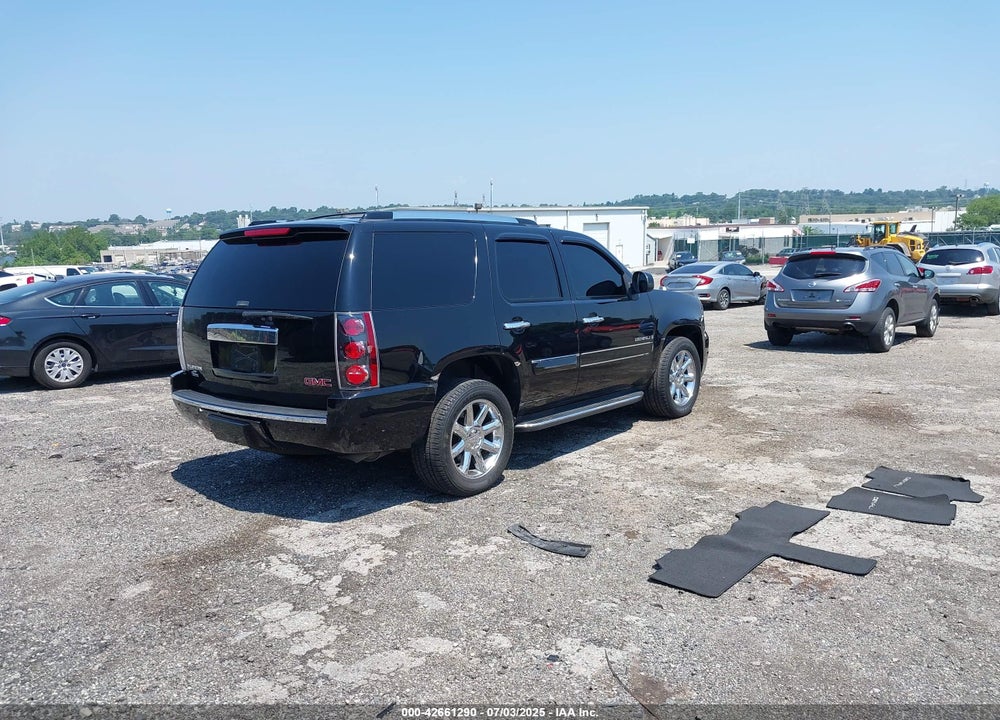 2008 GMC YUKON VIN: 1GKFK63838J101794