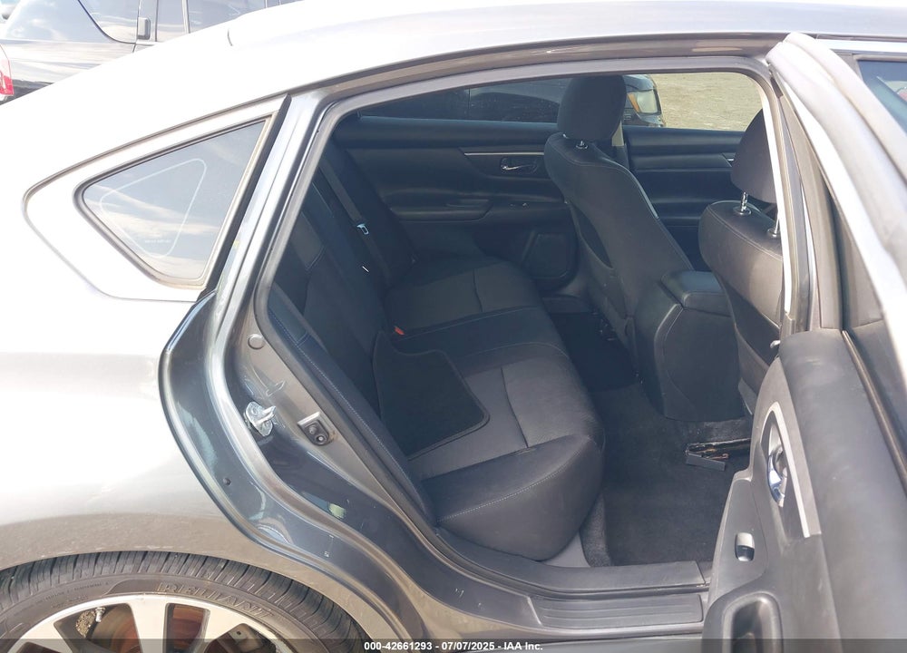 2016 NISSAN ALTIMA VIN: 1N4AL3AP6GC282409