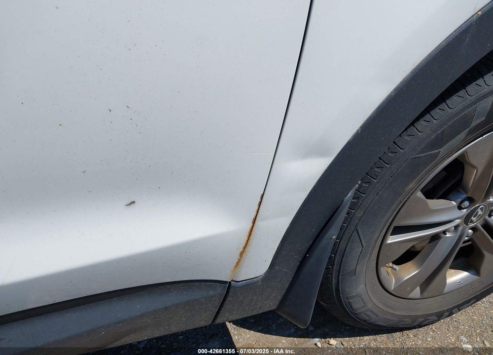 2013 HYUNDAI SANTA FE VIN: 5XYZT3LB5DG121281