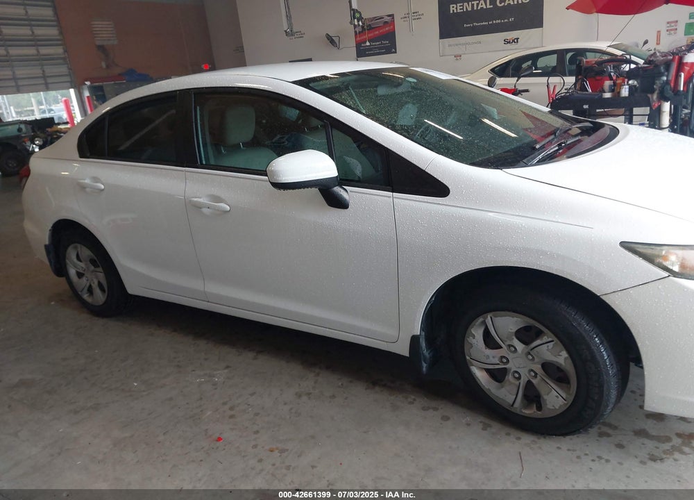 2015 HONDA CIVIC LX VIN: 19XFB2F50FE068625