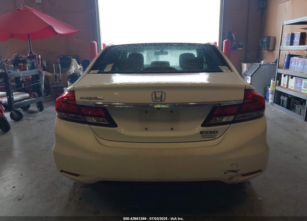 2015 HONDA CIVIC LX VIN: 19XFB2F50FE068625