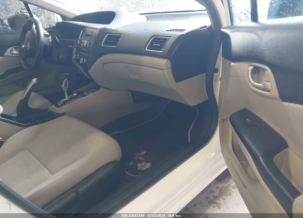 2015 HONDA CIVIC LX VIN: 19XFB2F50FE068625