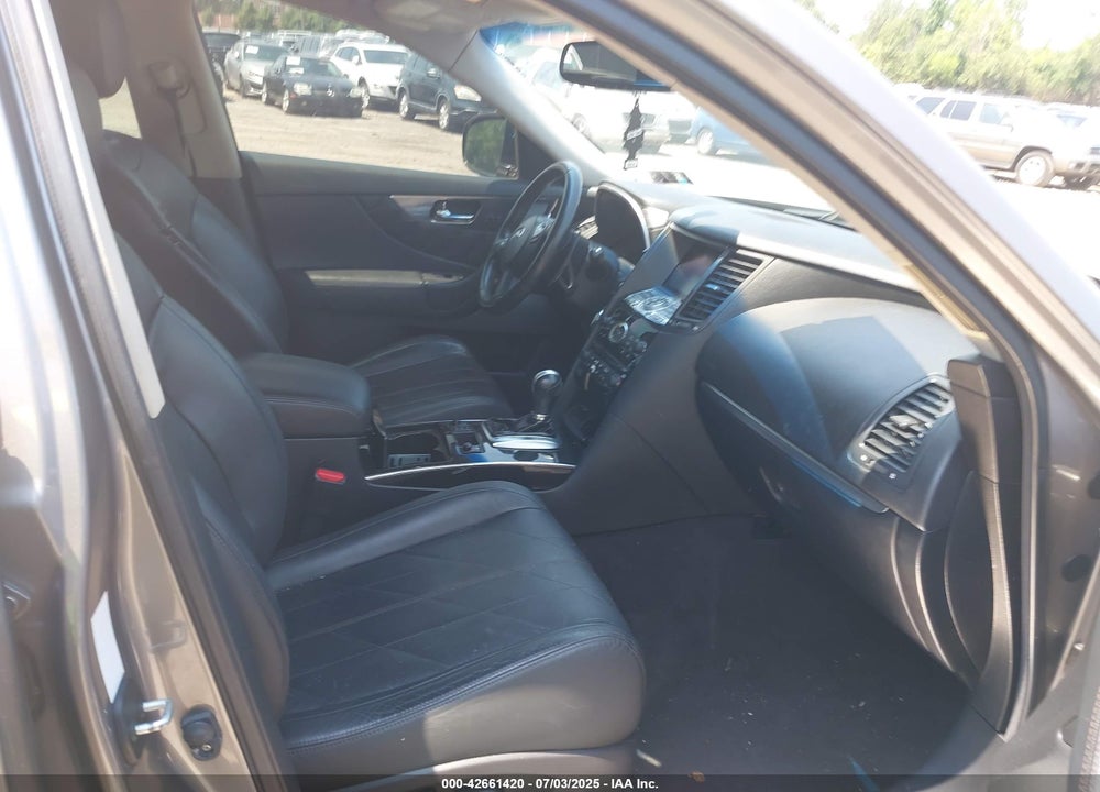 2009 INFINITI FX35 VIN: JNRAS18W89M154927