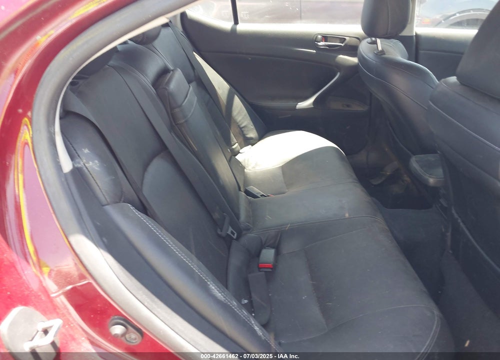 2010 LEXUS IS 250 VIN: JTHBF5C27A5121449