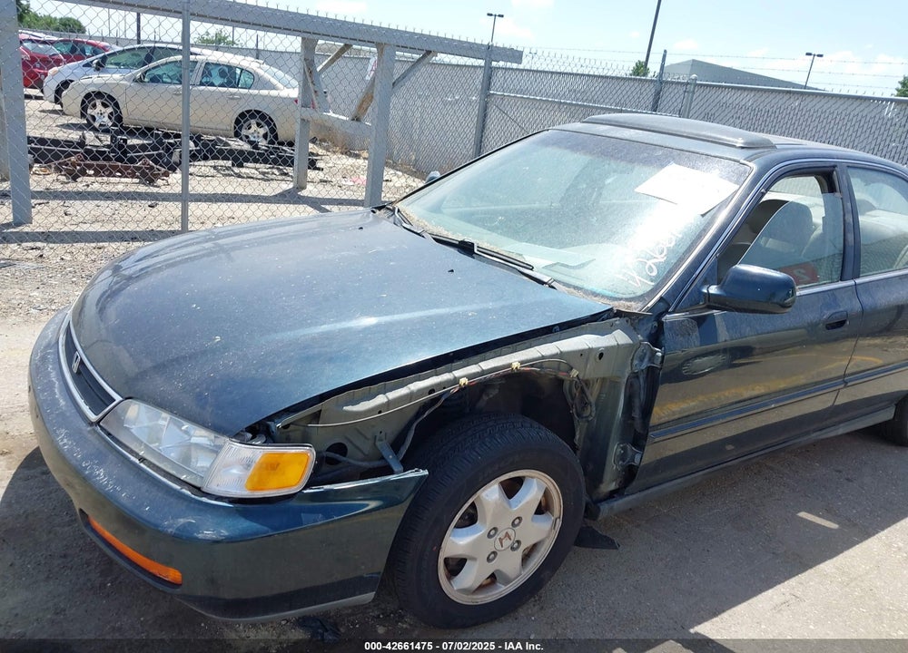 1997 HONDA ACCORD EX V6 VIN: 1HGCE6673VA011406