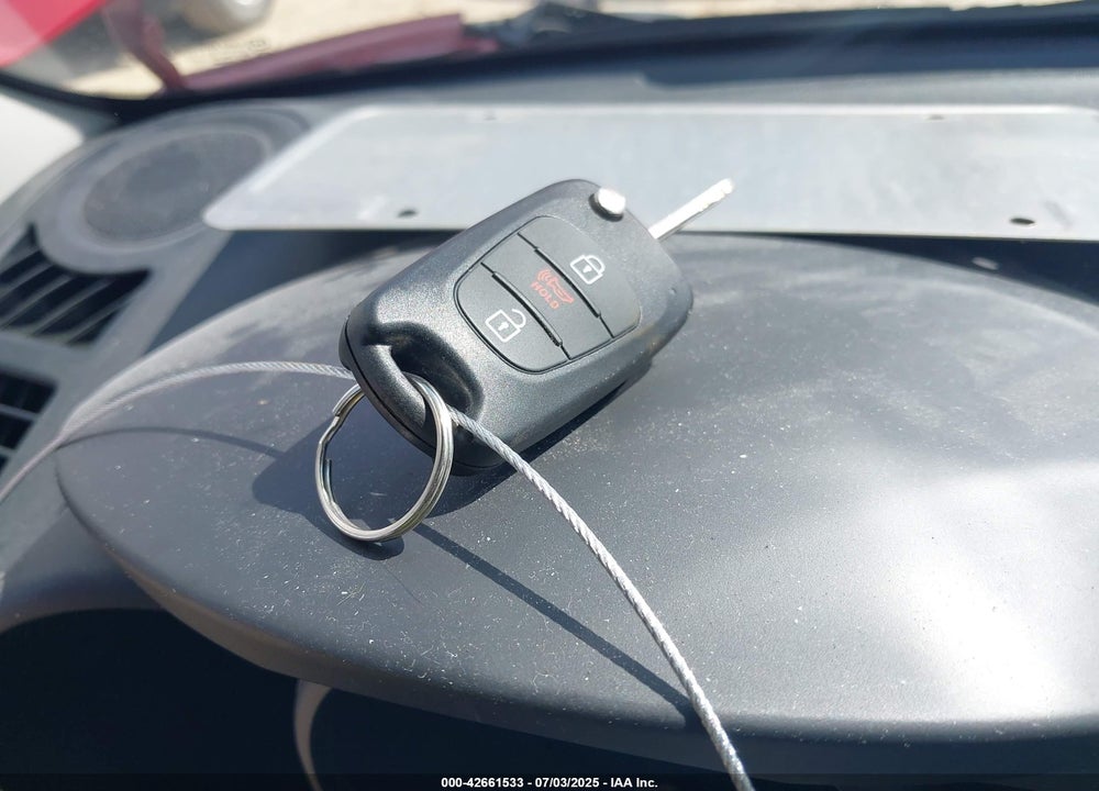 2013 KIA SOUL VIN: KNDJT2A54D7624561