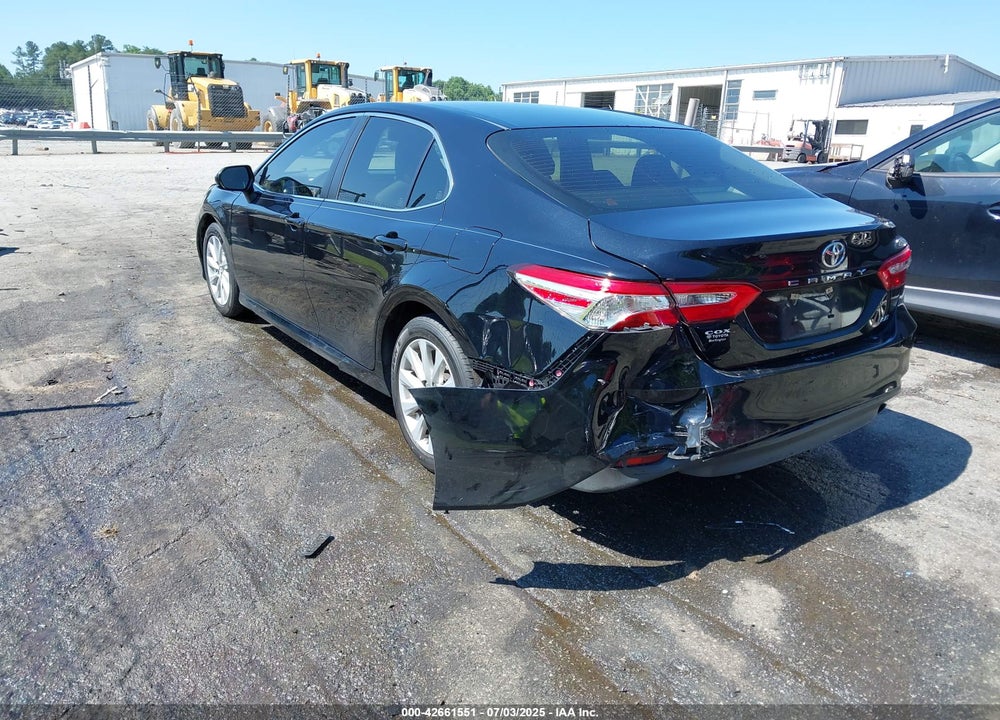 2018 TOYOTA CAMRY VIN: JTNB11HK2J3010350