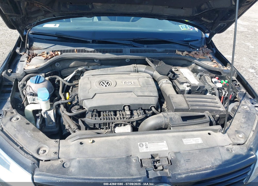 2014 VOLKSWAGEN JETTA VIN: 3VWD17AJ0EM393384