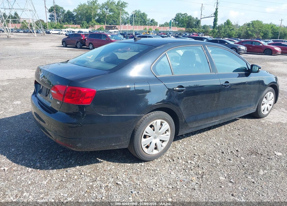 2014 VOLKSWAGEN JETTA VIN: 3VWD17AJ0EM393384