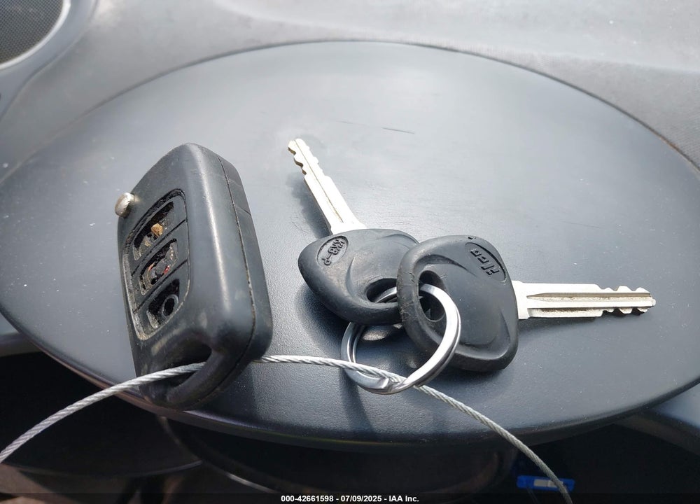 2011 KIA SOUL VIN: KNDJT2A29B7203891