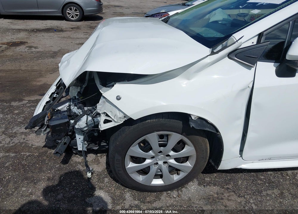 2022 TOYOTA COROLLA VIN: 5YFEPMAE1NP297800