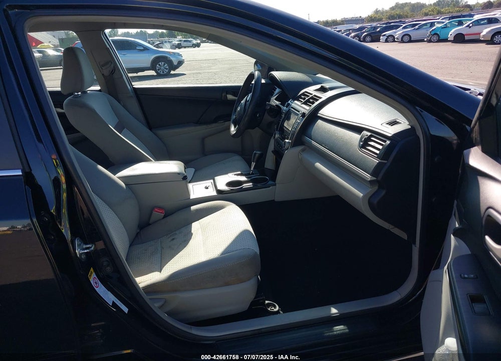 2014 TOYOTA CAMRY LE VIN: 4T1BF1FK8EU424320