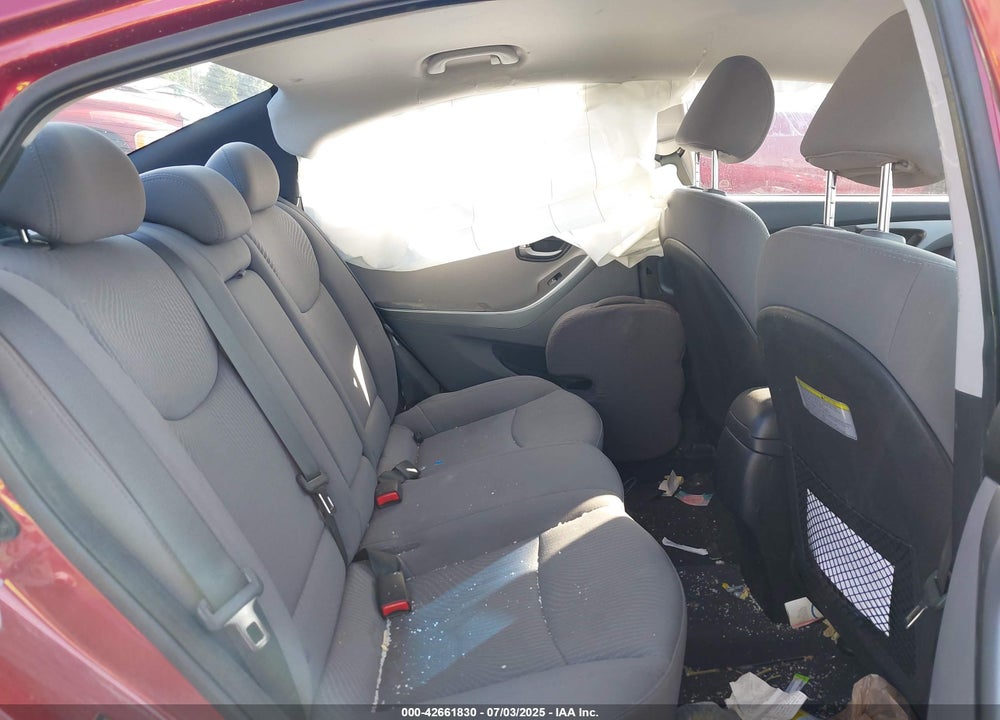 2016 HYUNDAI ELANTRA SE VIN: 5NPDH4AE8GH733728