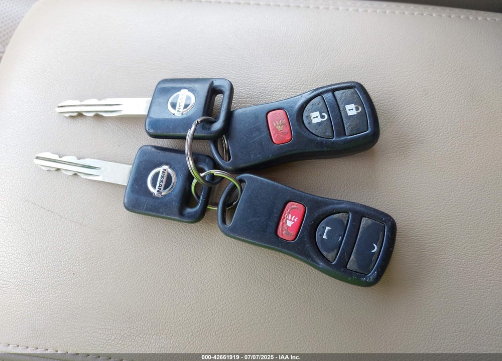 2005 NISSAN PATHFINDER LE VIN: 5N1AR18W95C701551