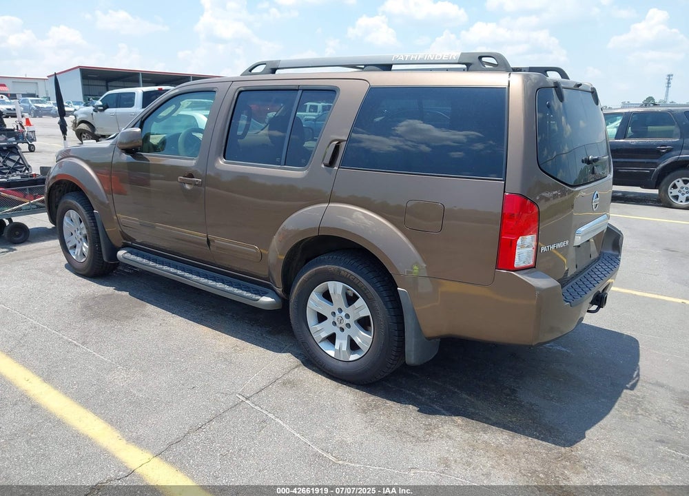 2005 NISSAN PATHFINDER LE VIN: 5N1AR18W95C701551