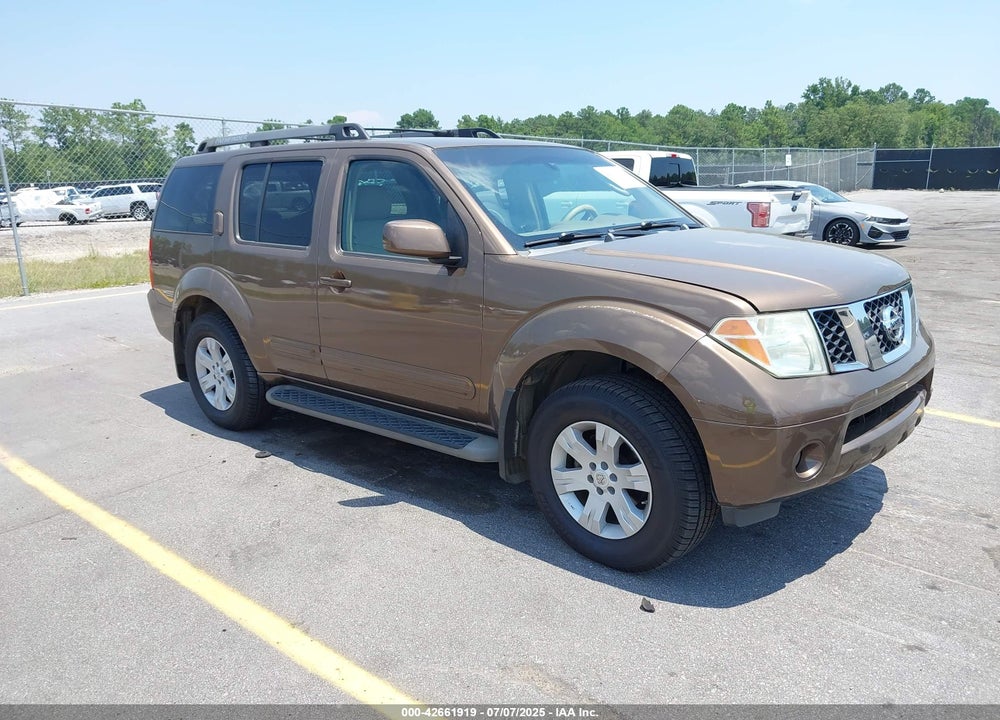 2005 NISSAN PATHFINDER LE VIN: 5N1AR18W95C701551