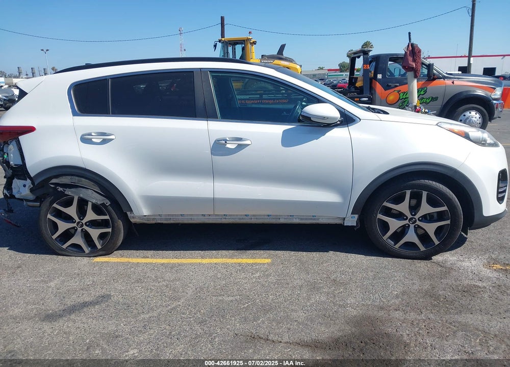 2018 KIA SPORTAGE VIN: KNDPR3A68J7417058
