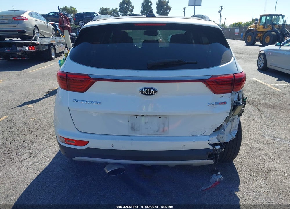 2018 KIA SPORTAGE VIN: KNDPR3A68J7417058
