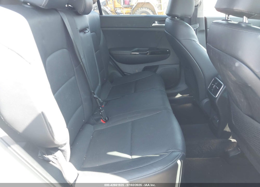 2018 KIA SPORTAGE VIN: KNDPR3A68J7417058