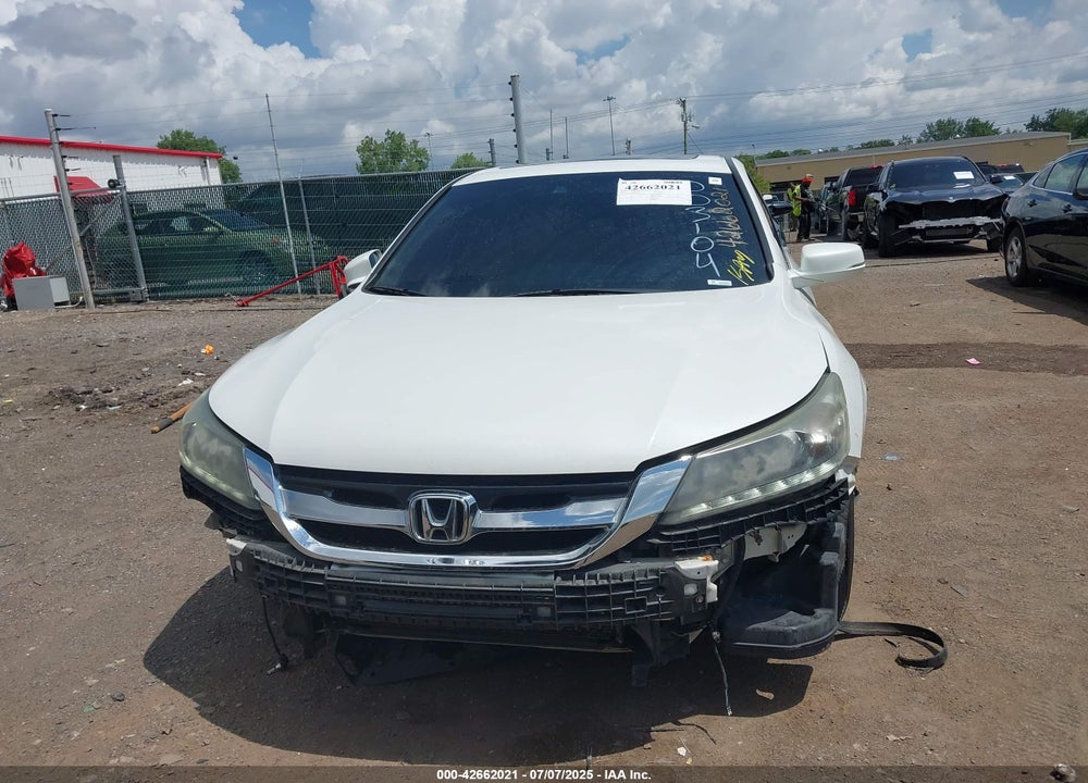 2015 HONDA ACCORD VIN: 1HGCR3F86FA003104