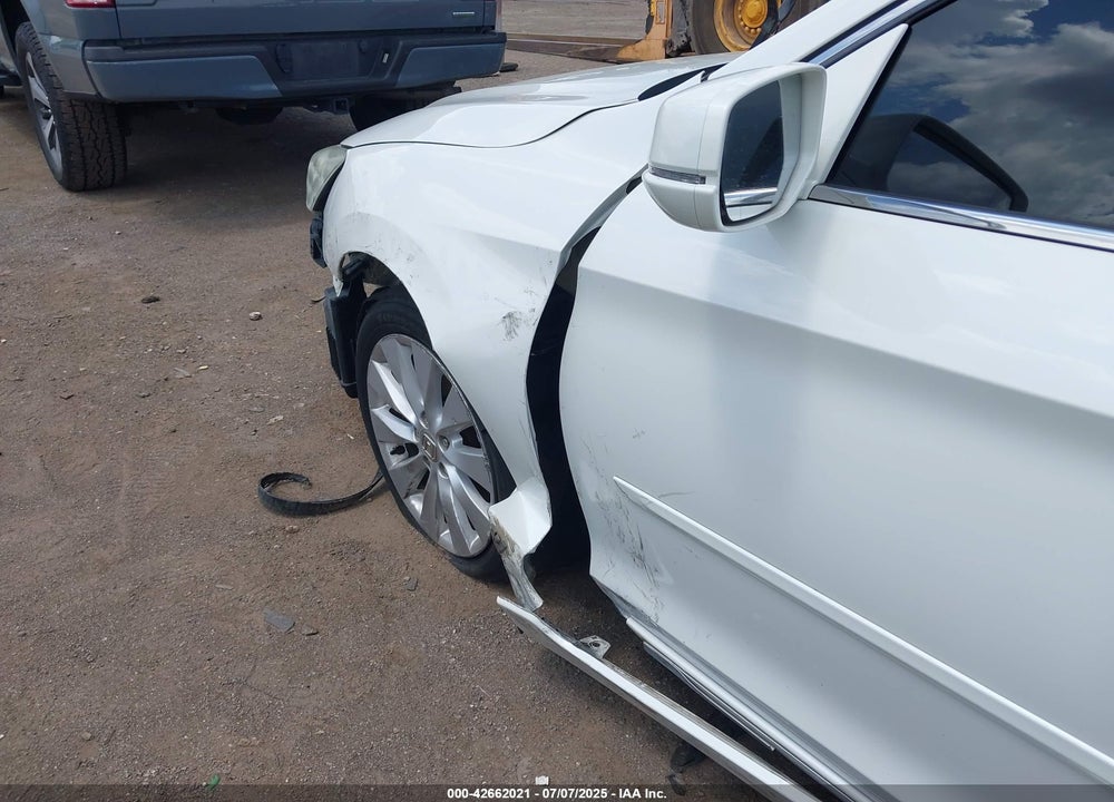 2015 HONDA ACCORD VIN: 1HGCR3F86FA003104