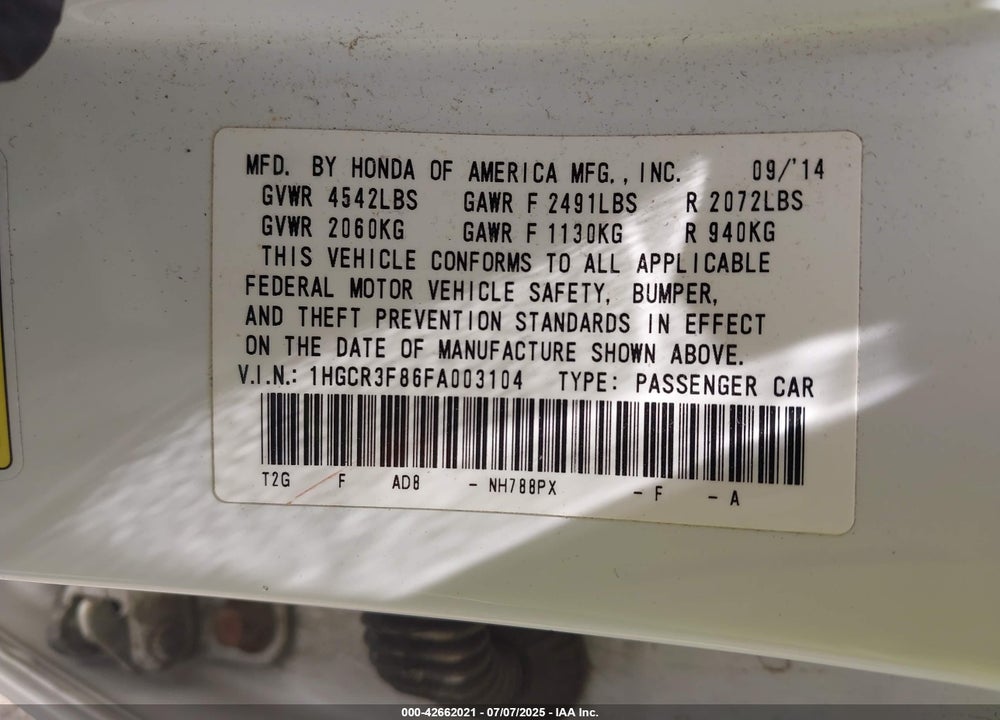 2015 HONDA ACCORD VIN: 1HGCR3F86FA003104